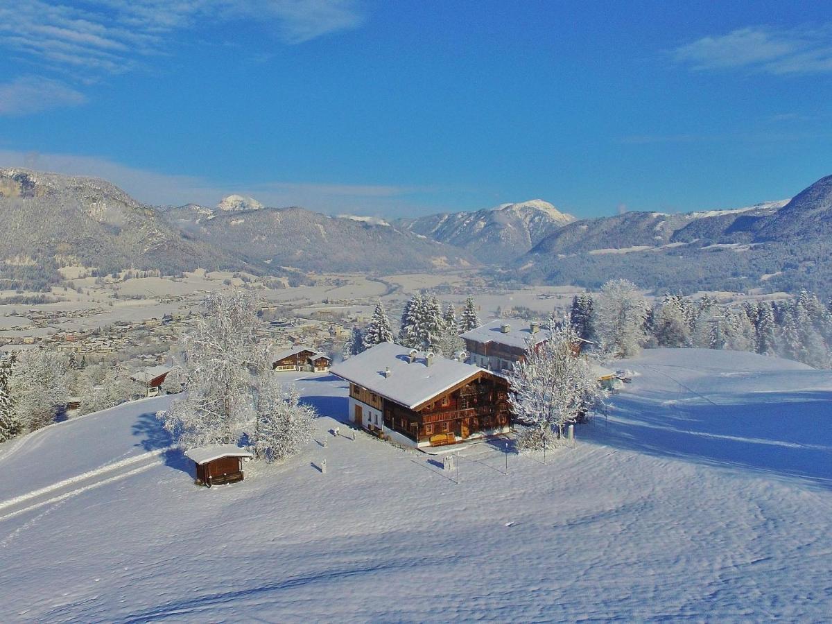 Chalet On The Ski Slope In St Johann In Tyrol Apfeldorf Ngoại thất bức ảnh